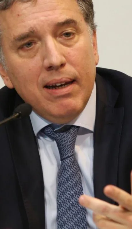 Nicolás-dujovne-hablando-de-economía