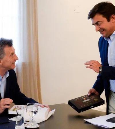 Macri-y-De-Marchi--en-Olivos