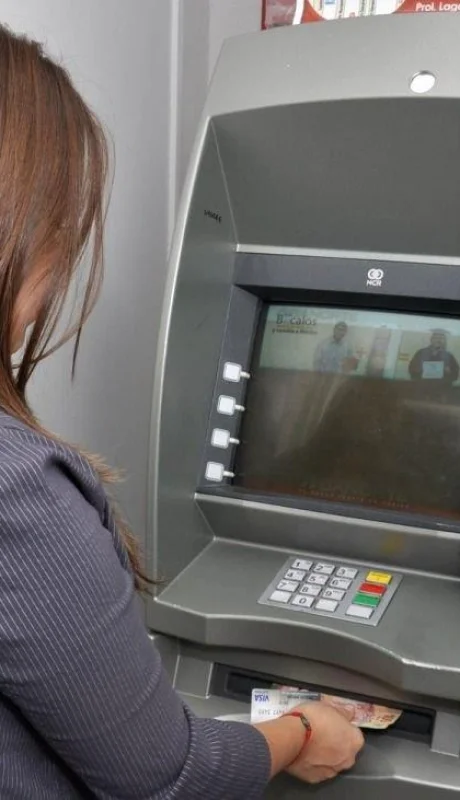 56427_CajeroAutomatico