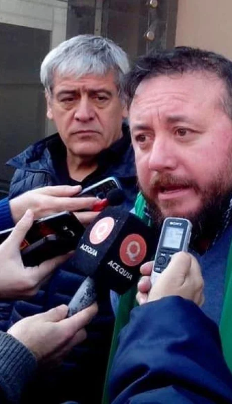 38391385_1950757001650202_6497007521264304128_n