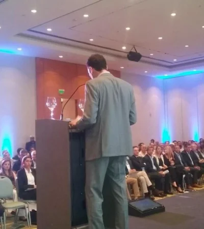 6a1d9c65-3b0a-46e7-8672-8bb8cb5842fb