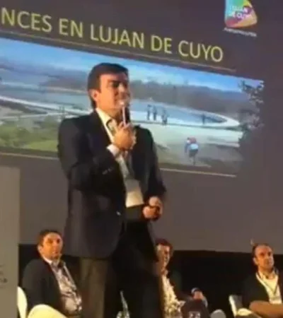 aa9f88d6-268f-4d46-a874-6419099b0dce