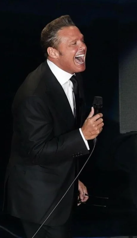 luismiguel-2195579