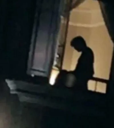 sexo-oral-via-publica