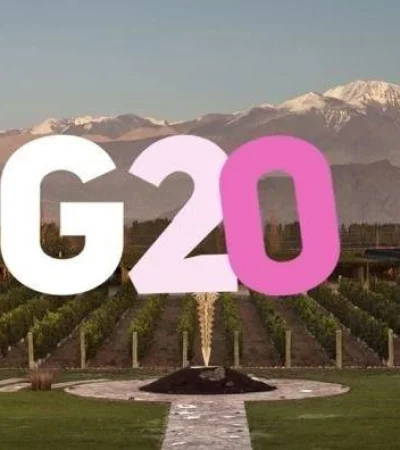 c4bc56b3-9d02-4e87-b88e-1e70761d9a33