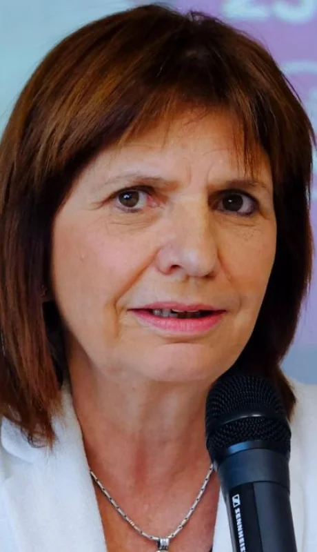 patricia-bullrich-con-macri-discurso