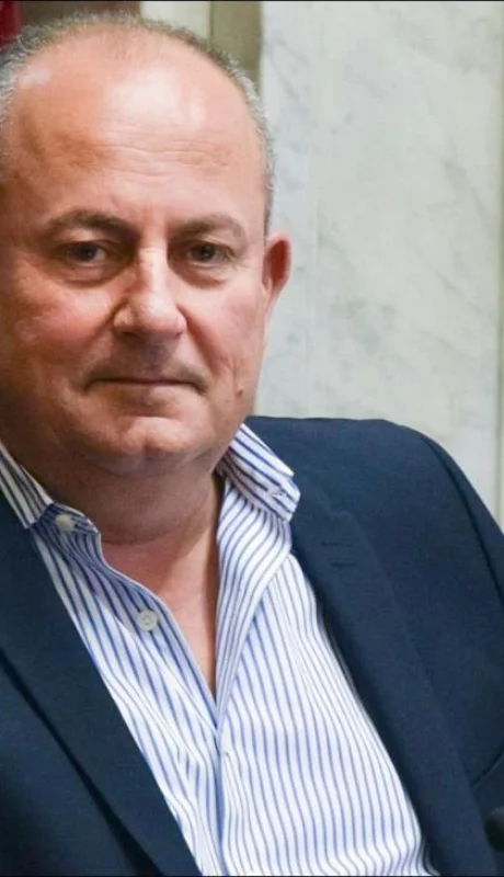 Juan-Carlos-Marino-senadores-recinto-denuncia-abuso-sexual