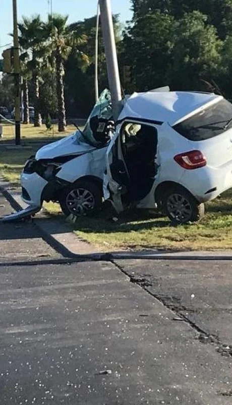 Auto-accidentado2