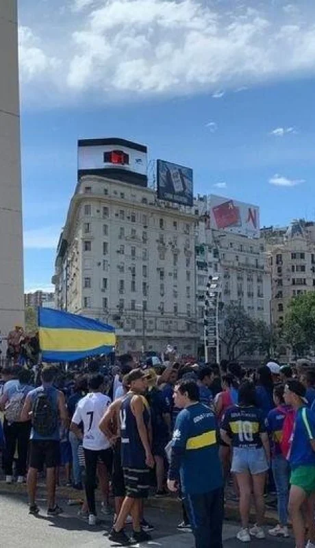 F8SF4y0zV_860x575__1