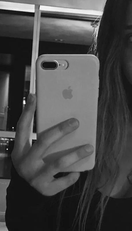 juana-tinelli-baño-instagram-foto-caliente-2