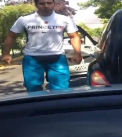 hombre-violento-chile-auto-golpes-video