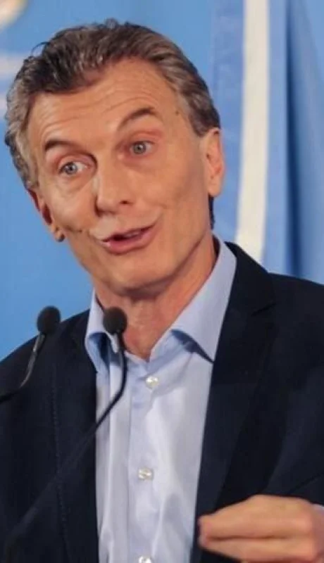 1macri1236_0