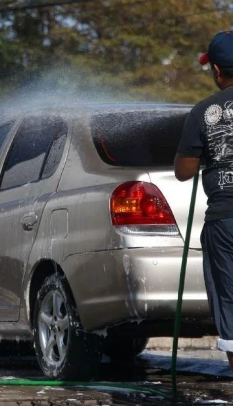 lava-autos-mira-autoridades_LPRIMA20160125_0148_31