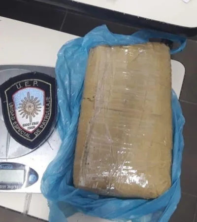 anses-marihuana-godoy-cruz-moto-detenidos-jovenes-mendoza