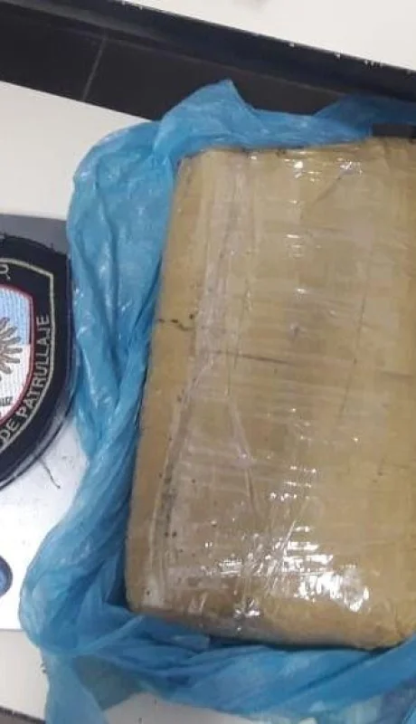 anses-marihuana-godoy-cruz-moto-detenidos-jovenes-mendoza