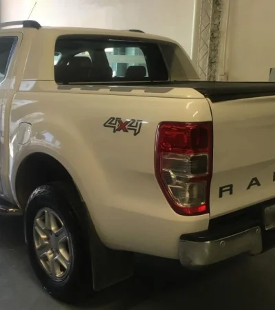 camioneta-mendoza-plaza-shopping-niño-