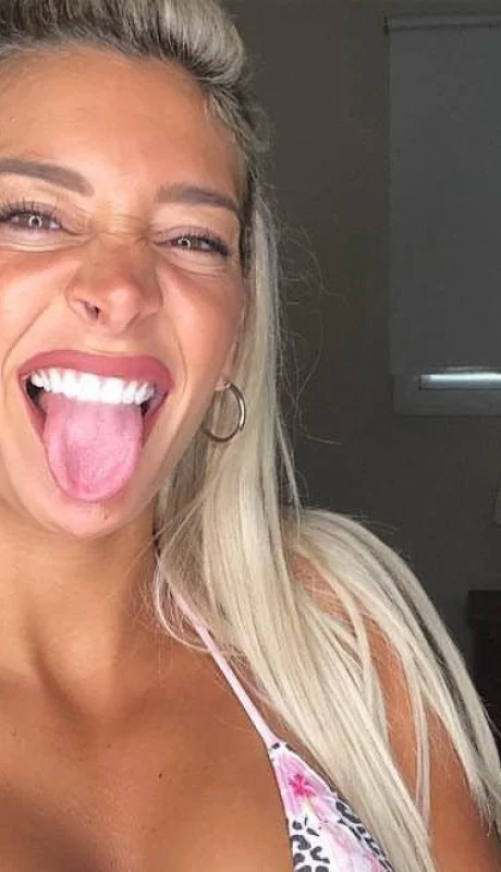 sol-perez-auto-cuerpo-fotos-verano-instagram-2019-99-