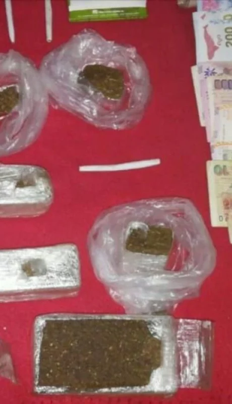 droga-allanamiento-guaymallen-extasis-pareja-fotos-3