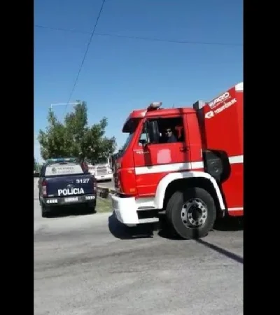 incendio-bomberos-maipú-mendoza-empresa-rodriguez-peña