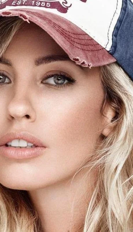 rocio-guirao-diaz-playa-instagram-fotos-bikini-mama-familia-88