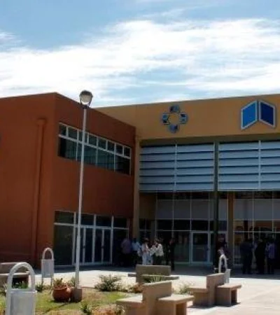 Hospital-Del-Este