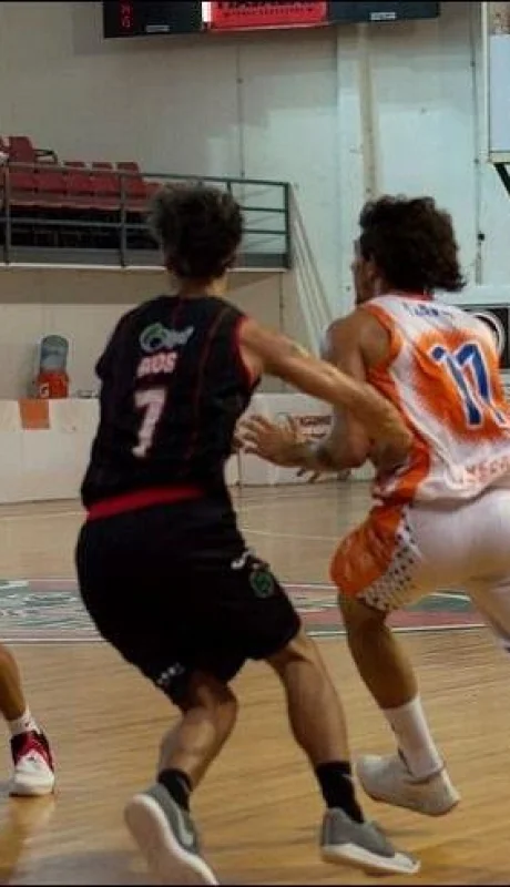 rivadavia-ciclista-junin-basquetbol
