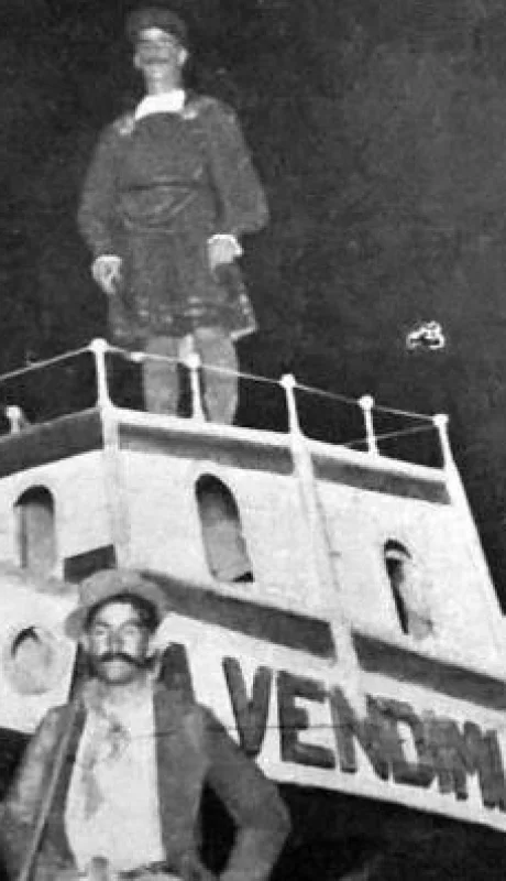 Carro-Carabela-introductor-de-la--Vid-en-Mendoza,-Vendimia-de-1913---credito-Mendoza-Antigua