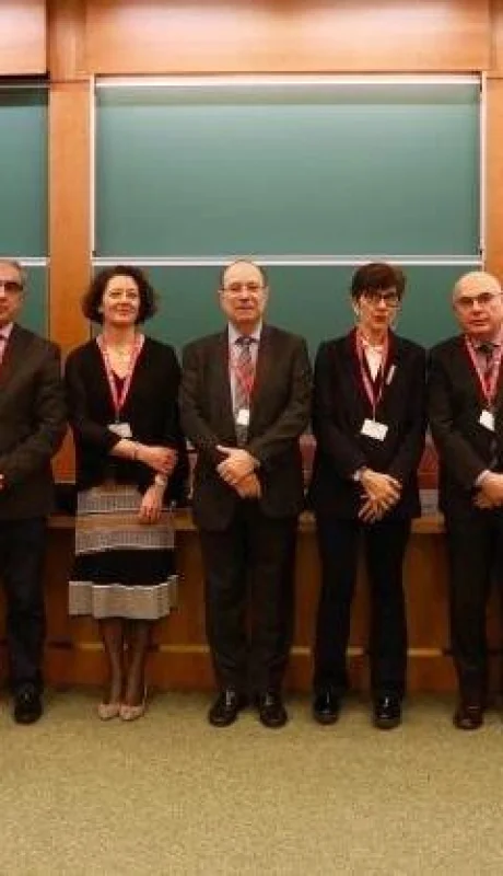 médicos-en-inmunooncología