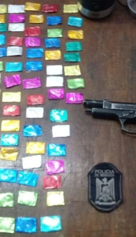 policía-godoy-cruz-policiales-hoy-campo-papa-detenido-dealer