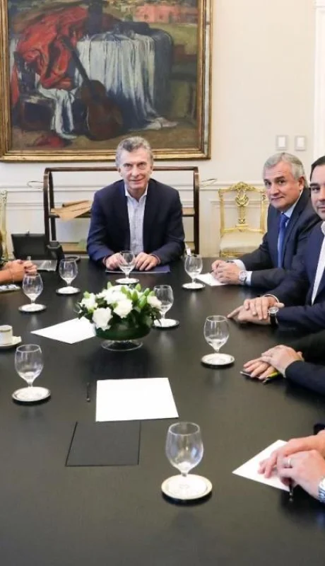 cambiemos-gobernadores-radicales-temas-reunión-macri-video-fotos-2