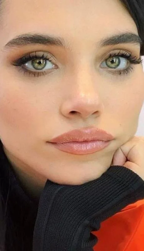 eva-de-dominici-tatuajes-foto-video-novio-edu-cuello-body-cama-3