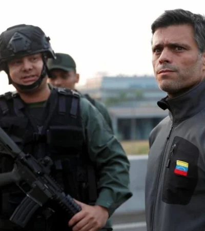 lepoldo-lopez-crisis-manifestacion-en-venezuela-embajada-de-chile-golpe-de-estado