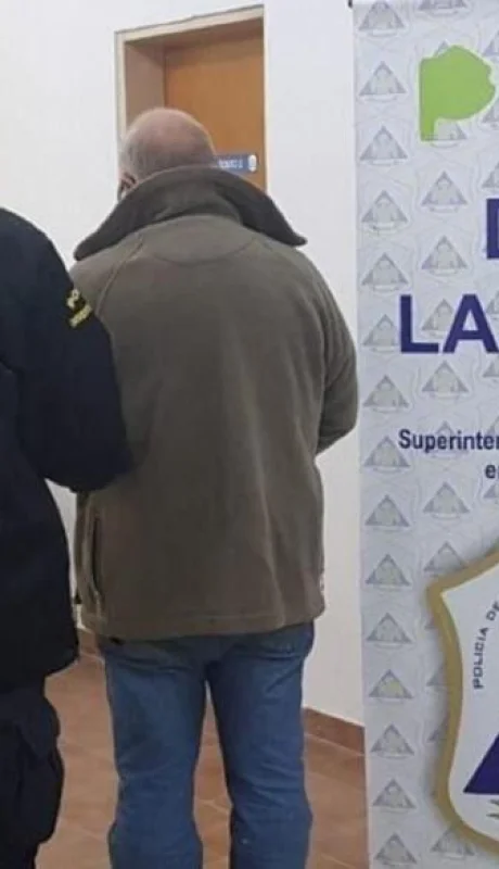 pastor-detenido-berisso-buenos-aires-excusa-liberacion-sexual-cuatro-mujeres-abuso