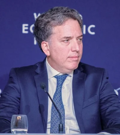 nicolás-dujovne-anuncios-gobierno-economía-argentina-ministro