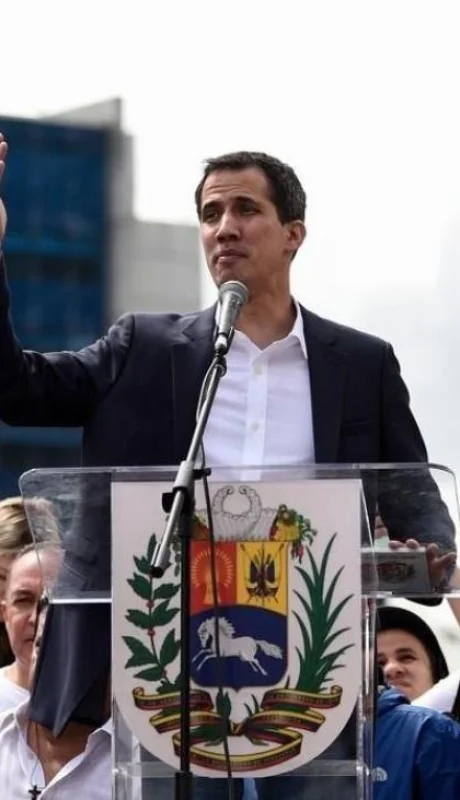 juan-guaido-U30890457778LI--1248x698@abc