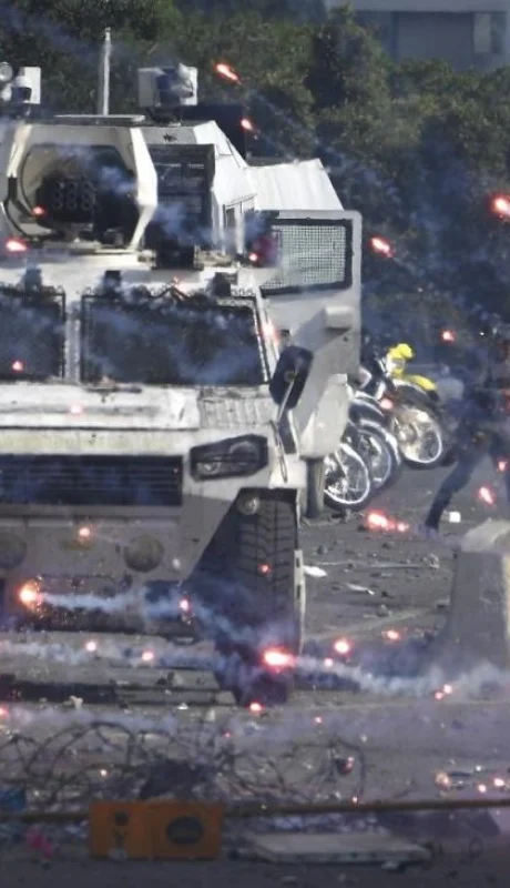 venezuela-crisis-maduro-guaido-crisis-alzamiento-golpe-de-estado-militar-es