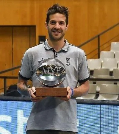 Nicolas-Laprovitolla