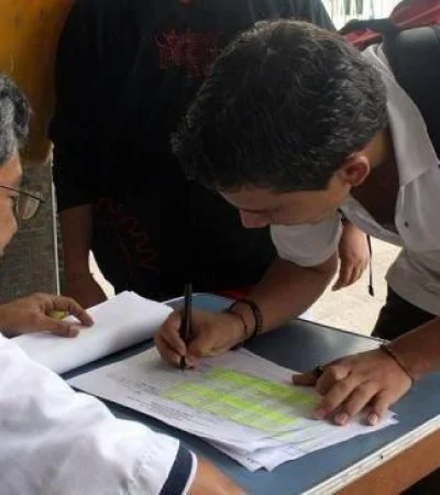 jóvenes-votando-elecciones