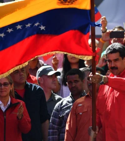 nicolás-maduro-venezuela-revolución-hoy-información-guaidó-conferencia