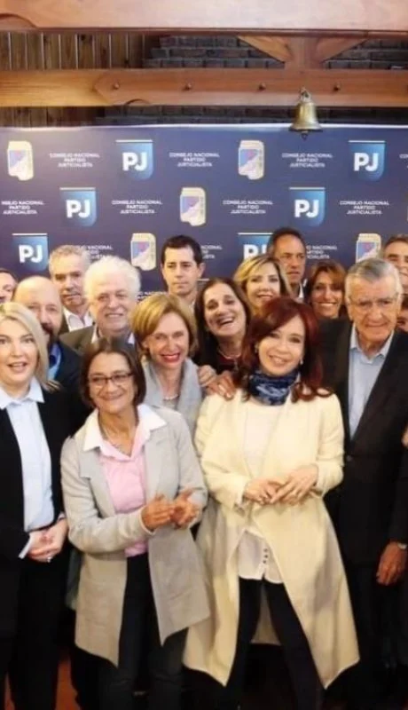 pj-justicialismo-argentina-cumbre-reunión