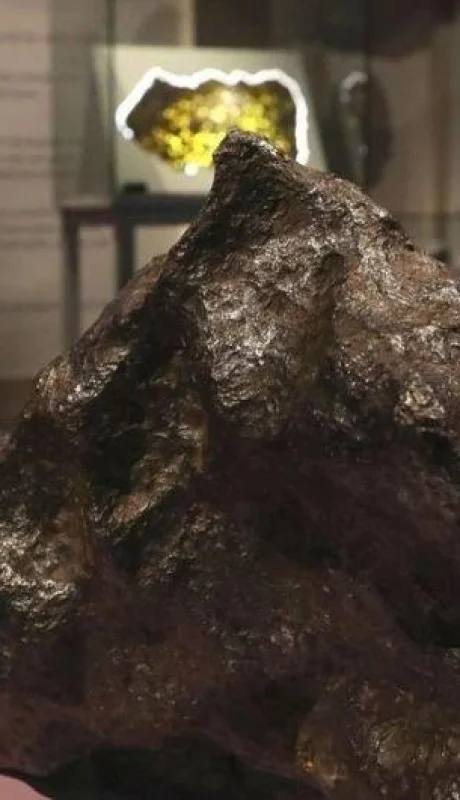 chaco-argentina-meteoritos-robaron-tres-venden-en-el-mercado-negro-a-millones-de-pesos