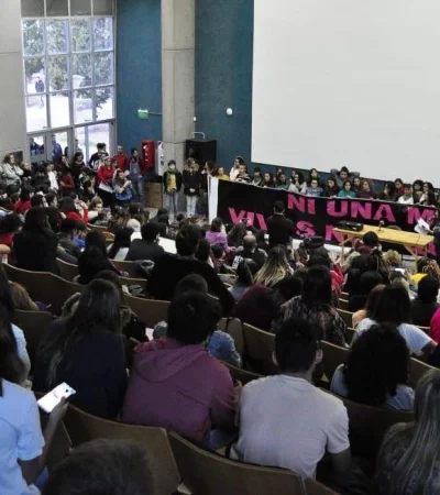 conferencia-denuncia-uncuyo