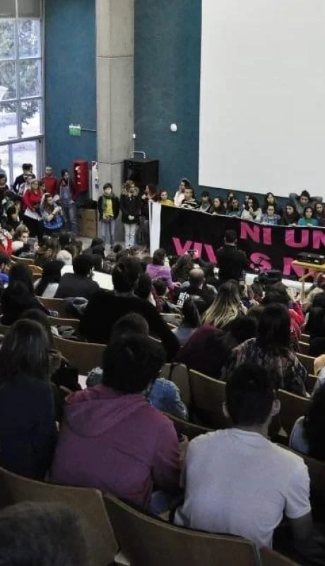conferencia-denuncia-uncuyo