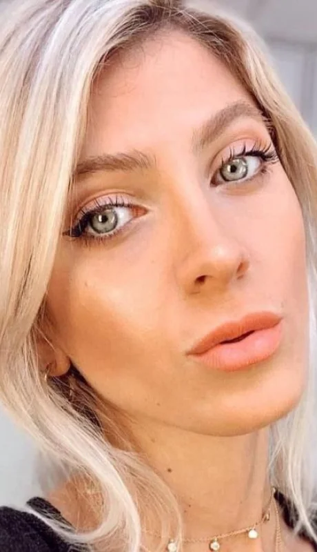 Candela-Ruggeri-instagram-foto-bikini-cábala-novio-sauna-2