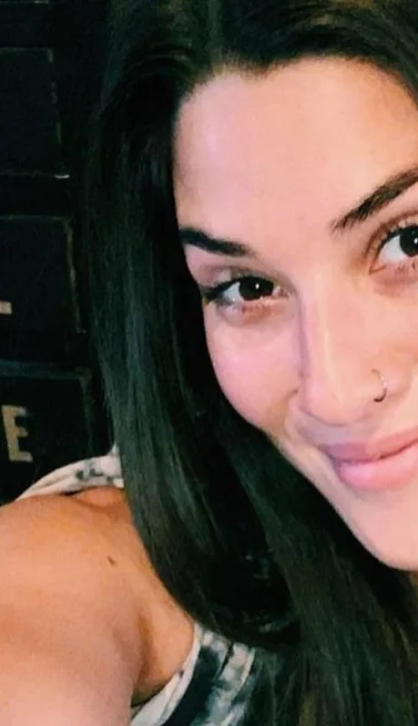 ivana-nadal-secretaria-hot-foto-ejecutiva-piernas-instagram-3