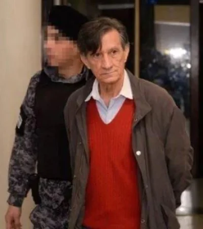 repudio-liberaron-al-docente-mauro-aguirre-acusado-de-abuso-sexual-uncuyo-2019