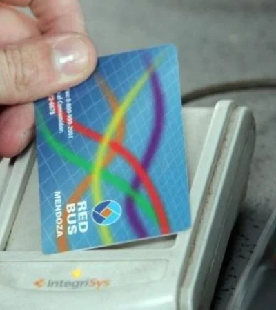 cayo-el-presunto-creador-de-la-app-que-estafo-gente-con-la-red-bus-mendoza