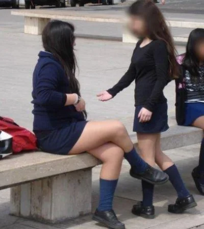 preceptor-sexo-alumnas-san-juan-colegio-