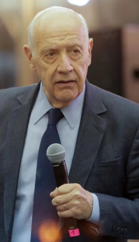 lavagna-candidatura-acto-político-2