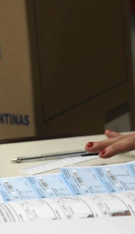 eleciones-argentina-mesa